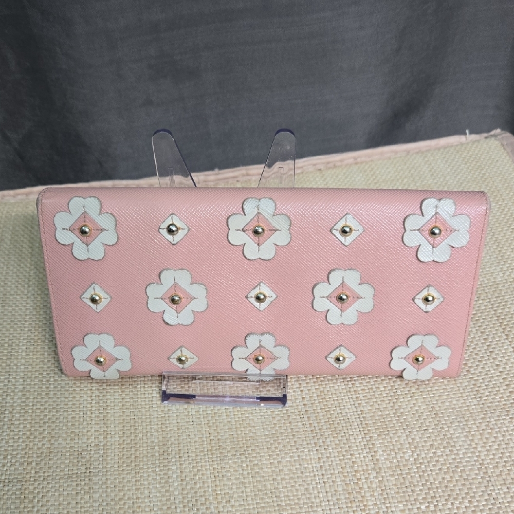 Prada Pink and White Floral Wallet EUC - Picture 2 of 15